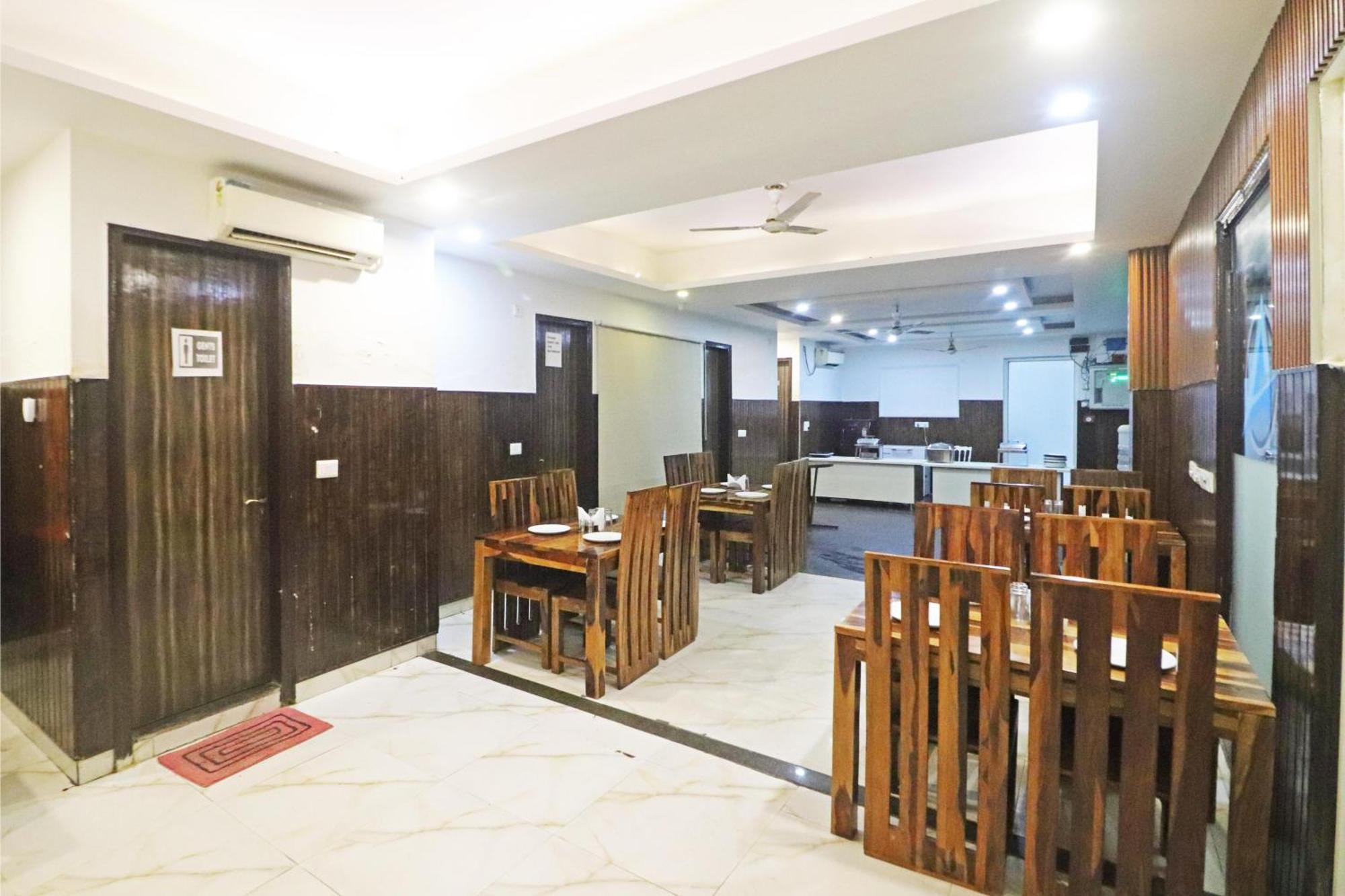Hotel Mayda Prime Near Delhi Airport Нью-Делі Екстер'єр фото