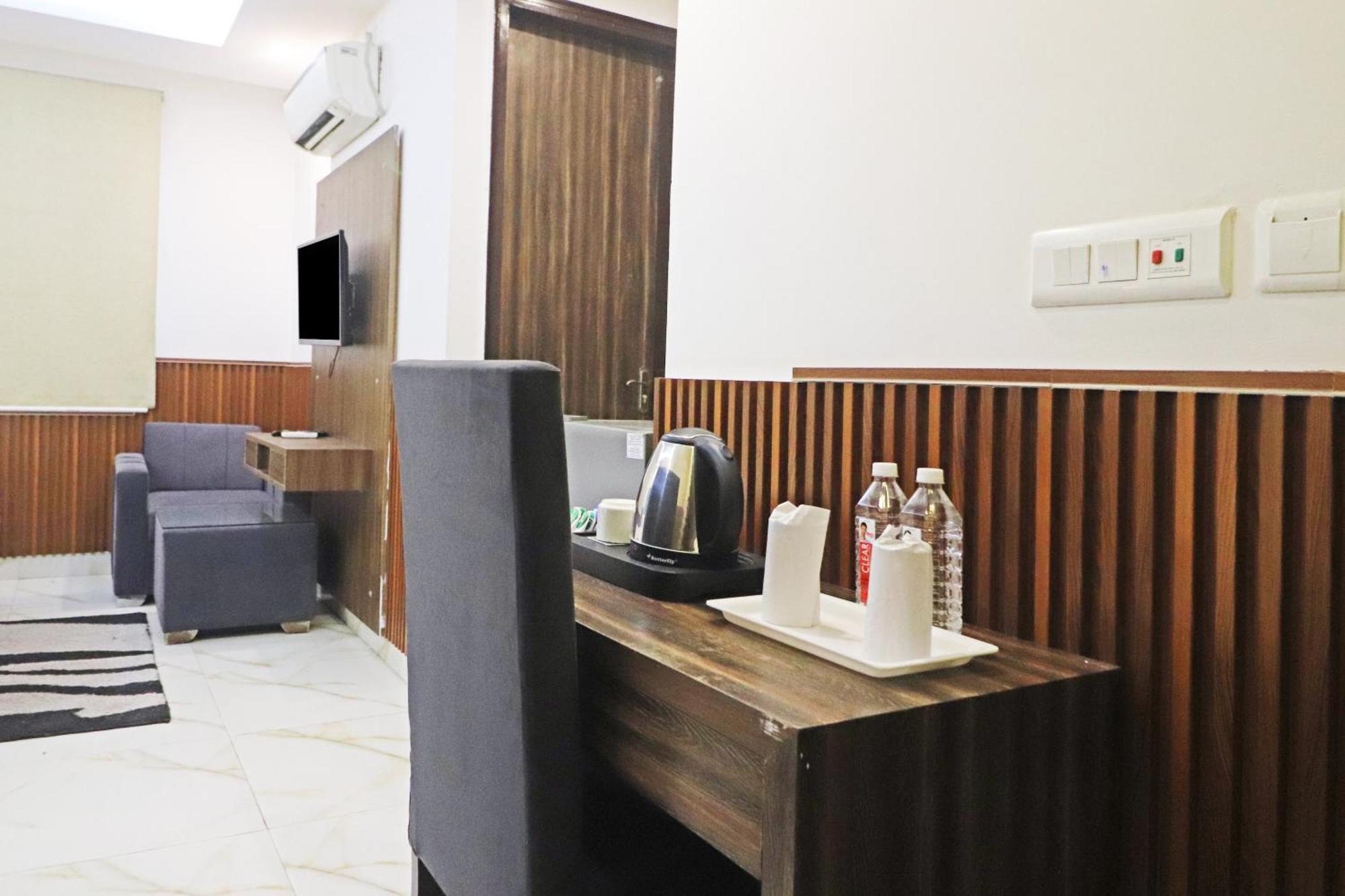 Hotel Mayda Prime Near Delhi Airport Нью-Делі Екстер'єр фото
